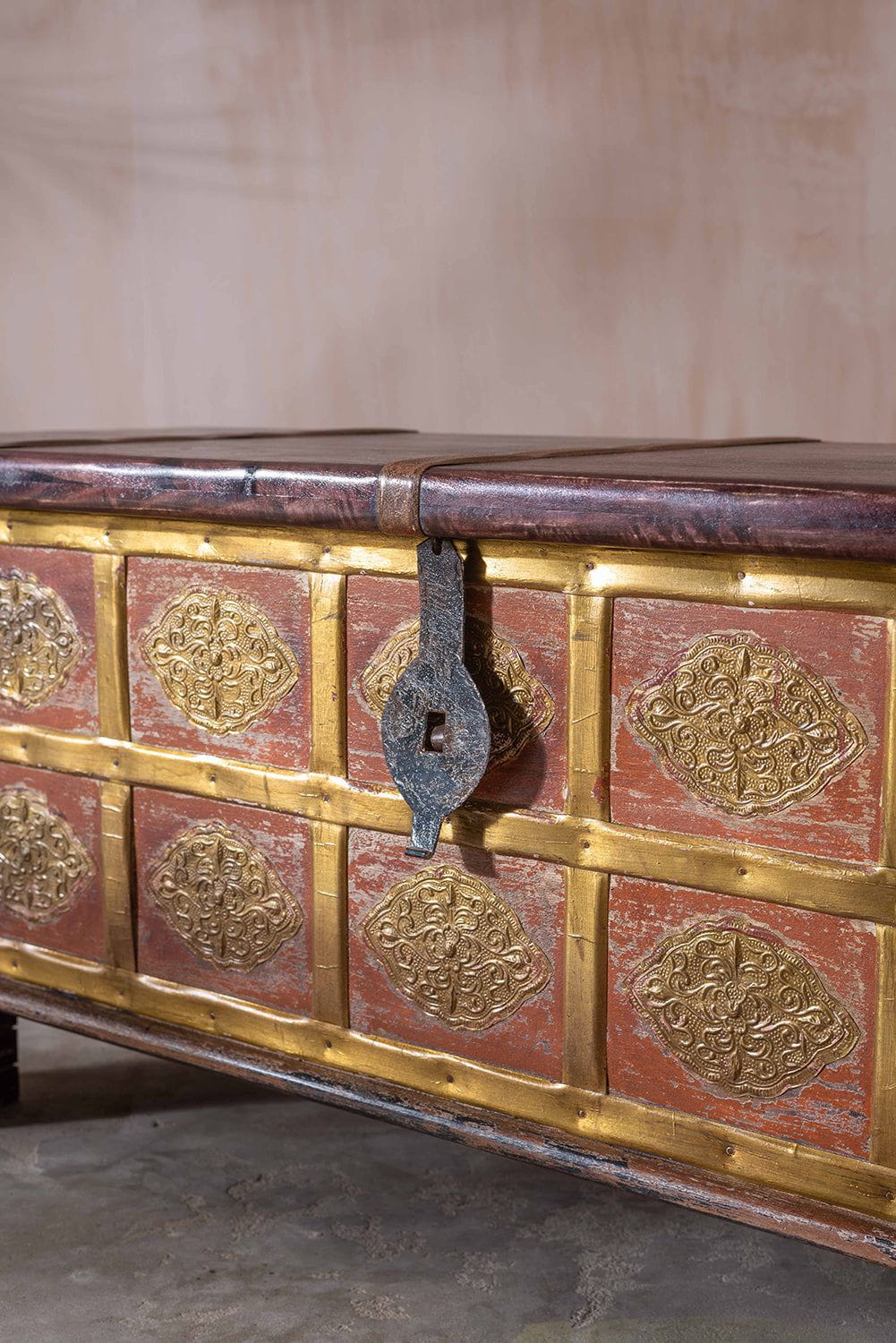 Ian Snow Ltd Cream Wooden Chest with Brass Trim
