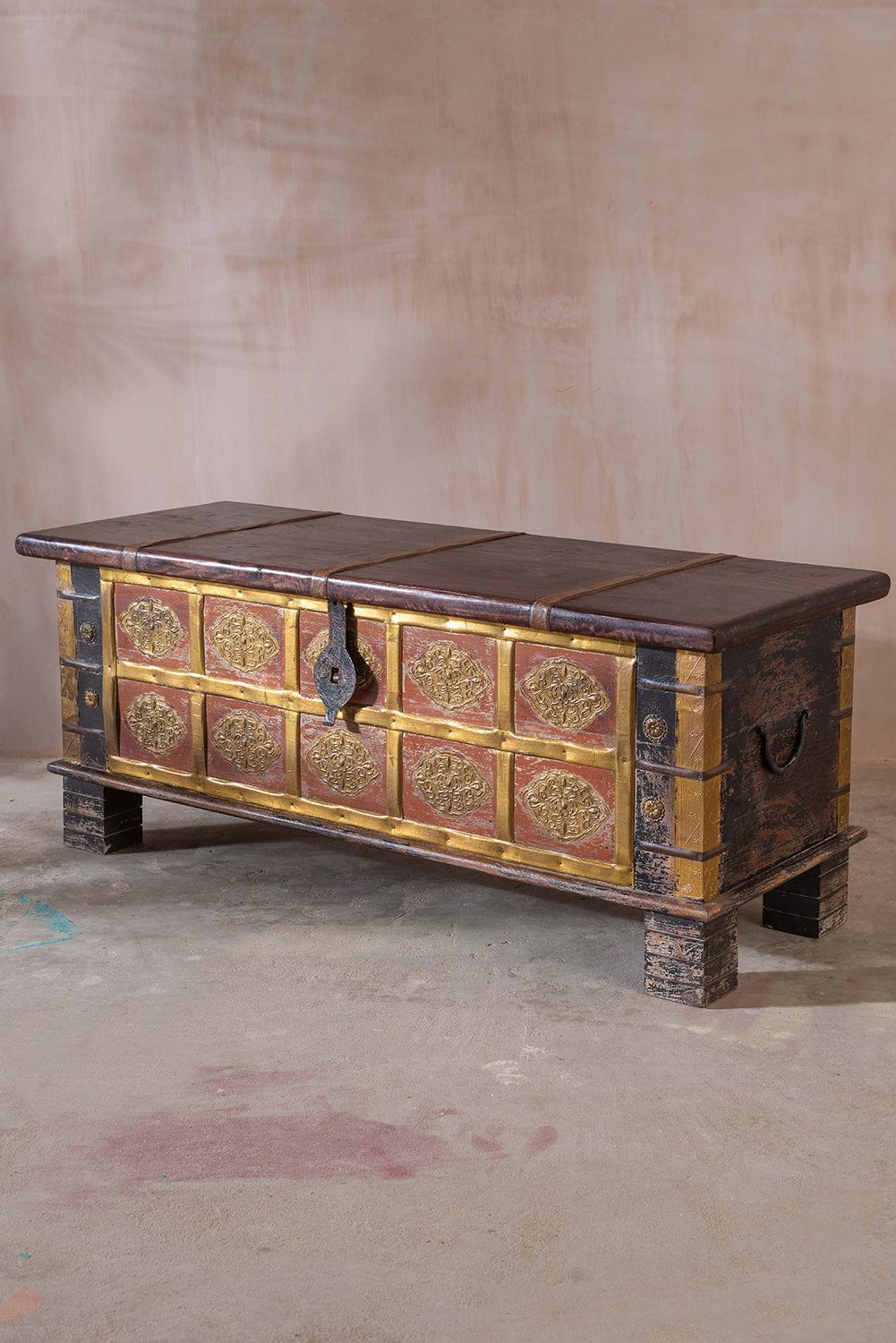 Ian Snow Ltd Cream Wooden Chest with Brass Trim
