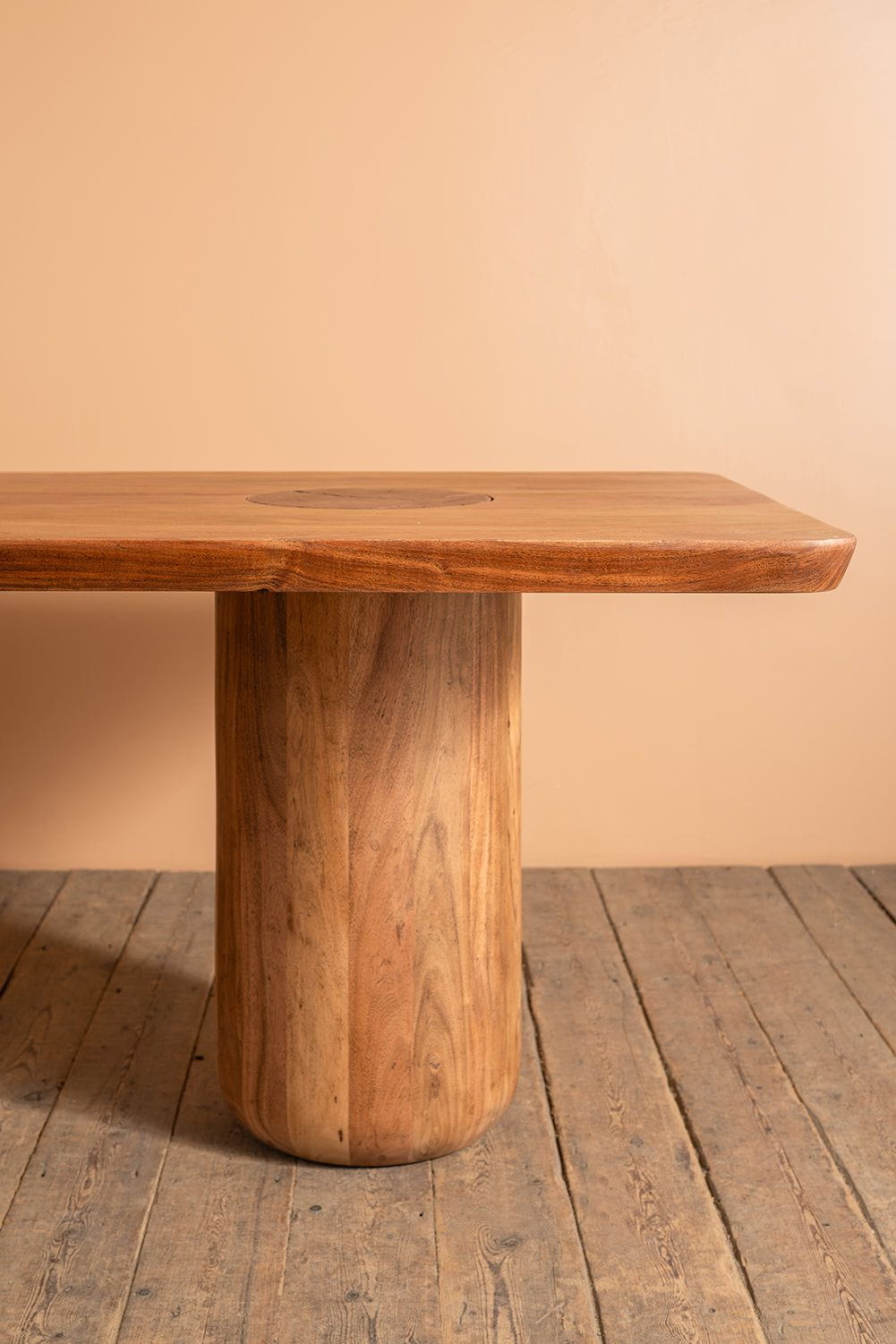 Ian Snow Ltd Landis Acacia Wood Natural Finish Dining Table
