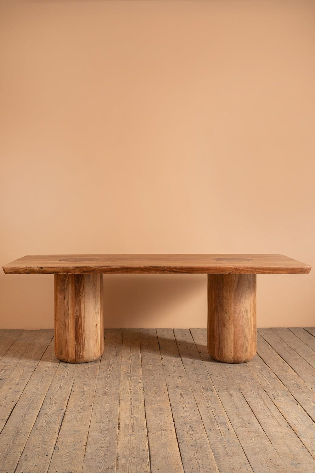 Ian Snow Ltd Landis Acacia Wood Natural Finish Dining Table