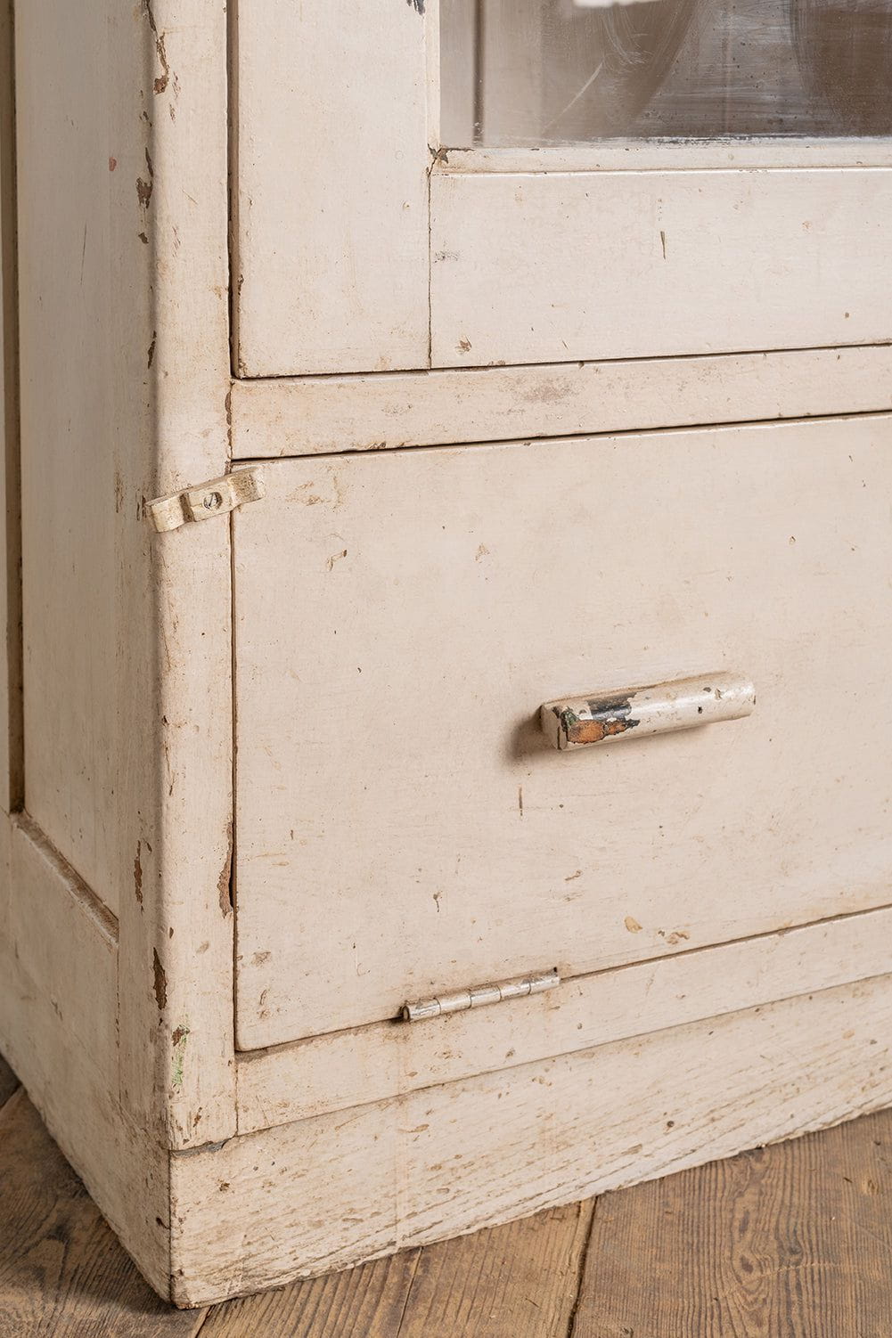 Ian Snow Ltd Cream Vintage Wooden Cabinet