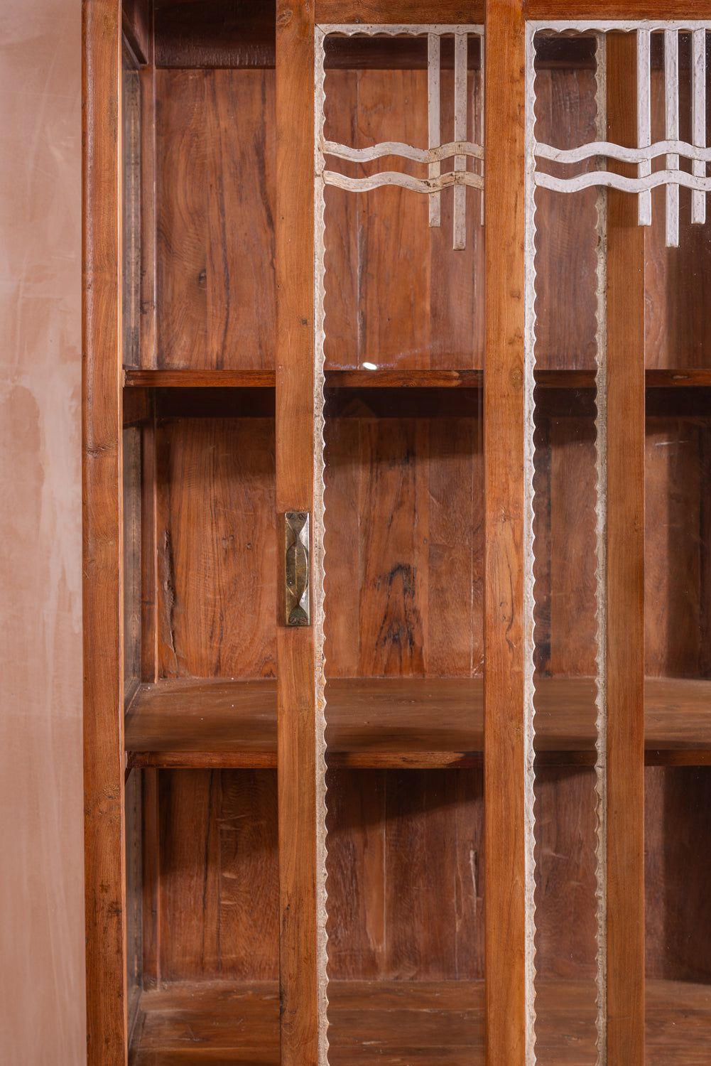 Ian Snow Ltd Vintage Wooden Display Unit