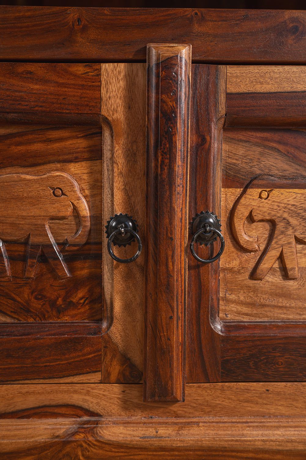 MYAKKA Hathi Corner TV Unit