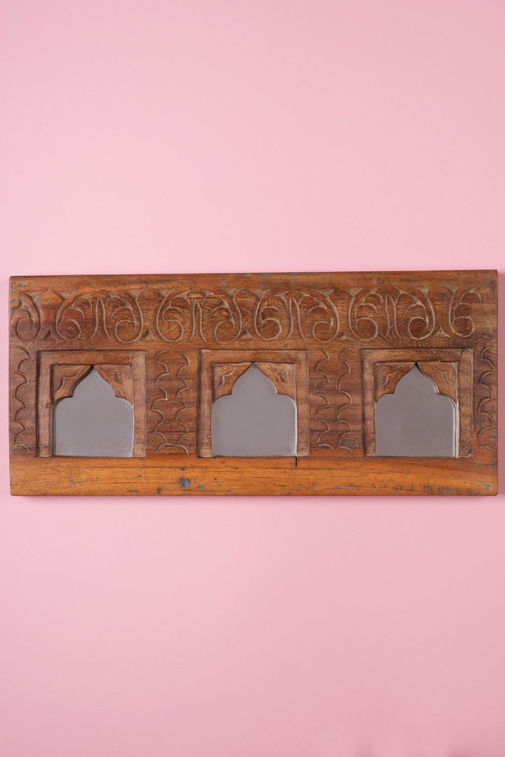 Ian Snow Ltd Vintage Wooden Triple Arch Frame - 01