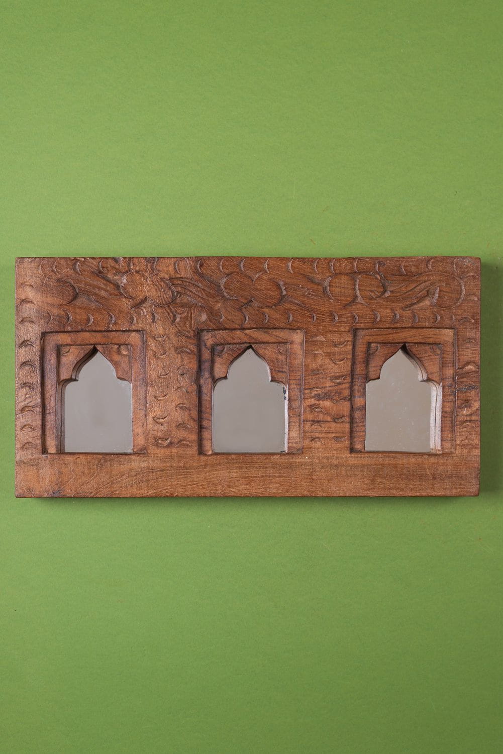 Ian Snow Ltd Vintage Wooden Triple Arch Frame - 04