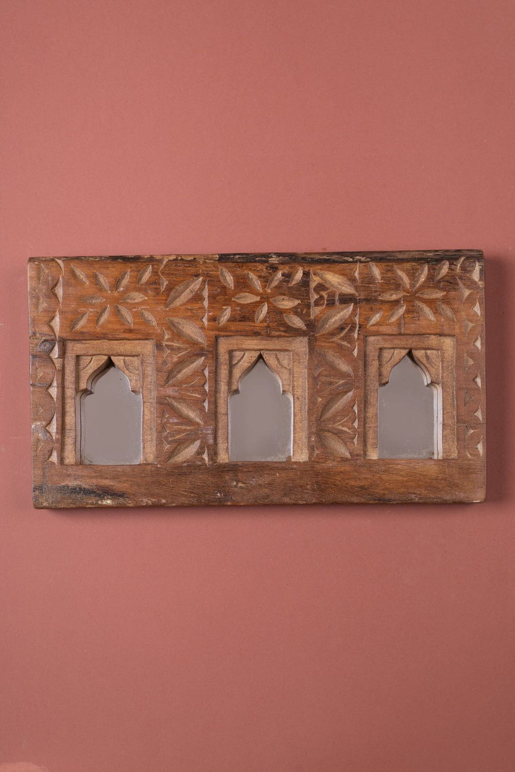 Ian Snow Ltd Vintage Wooden Triple Arch Frame - 05