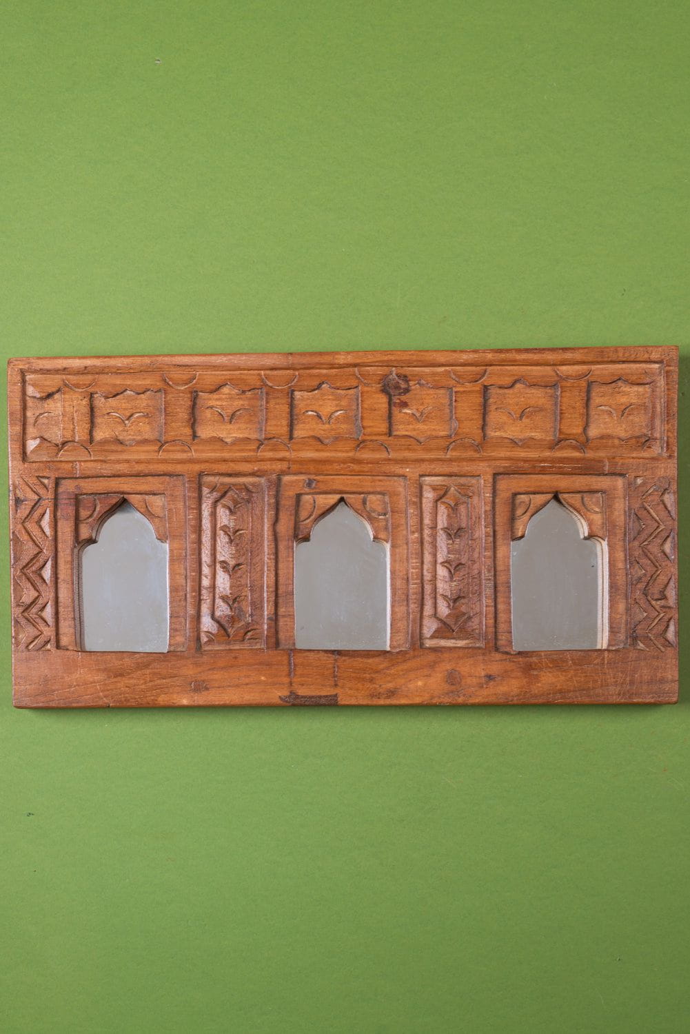Ian Snow Ltd Vintage Wooden Triple Arch Frame - 06