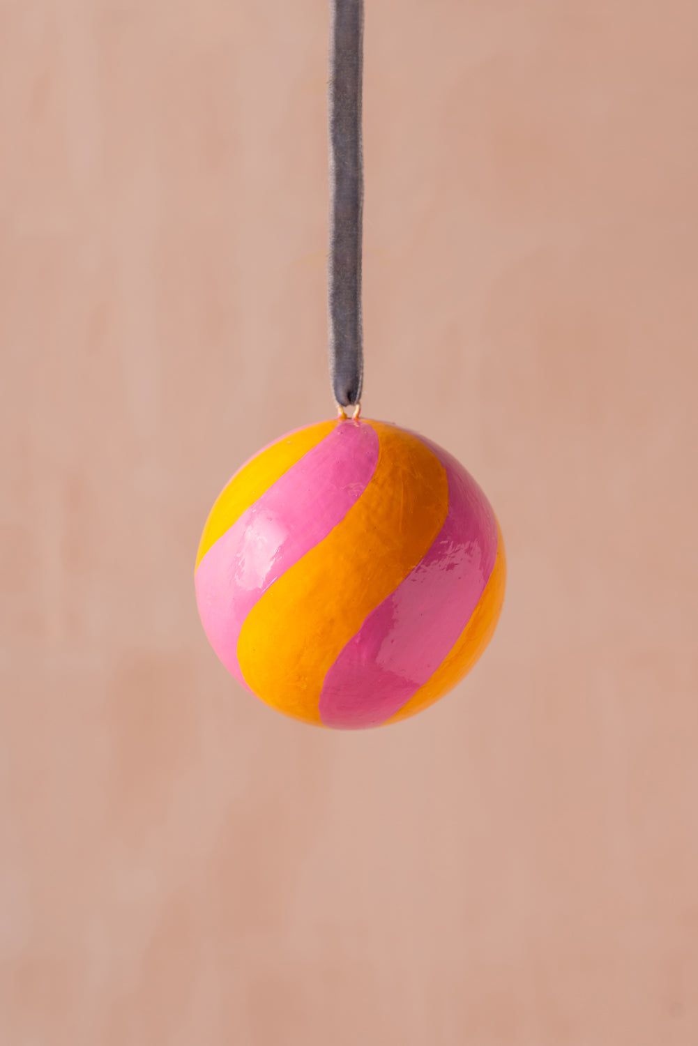 Ian Snow Ltd Apricot & Bubblegum Candycane Bauble
