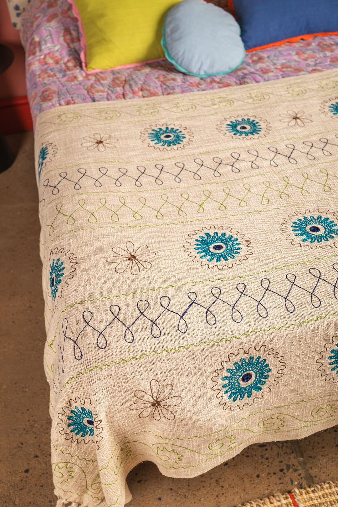 Enola Embroidered Throw – MYAKKA