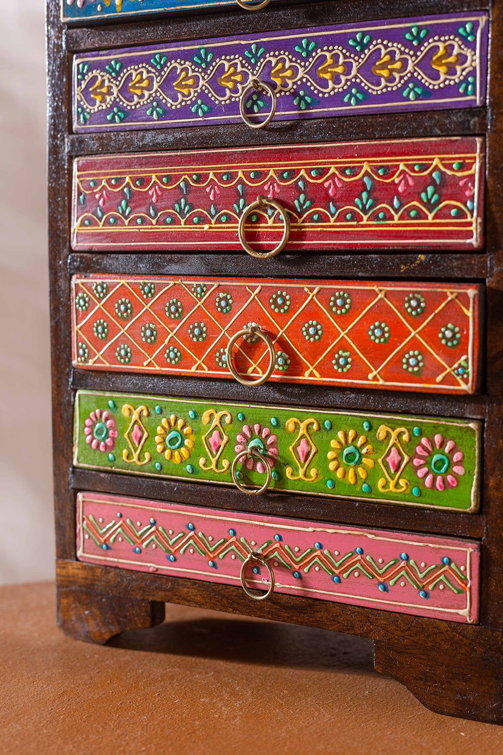 MYAKKA Mehandi Embossed Six Drawer Chest